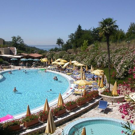 Le Torri Del Garda Familyspa Resort 토리델베나코 외부 사진