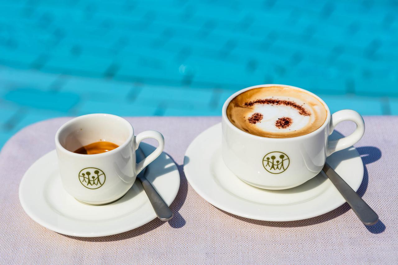 Le Torri Del Garda Familyspa Resort 토리델베나코 외부 사진