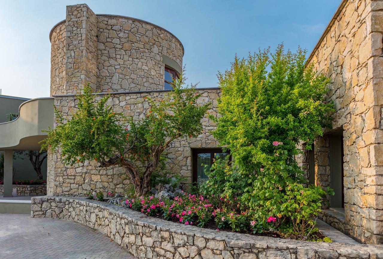 Le Torri Del Garda Familyspa Resort 토리델베나코 외부 사진