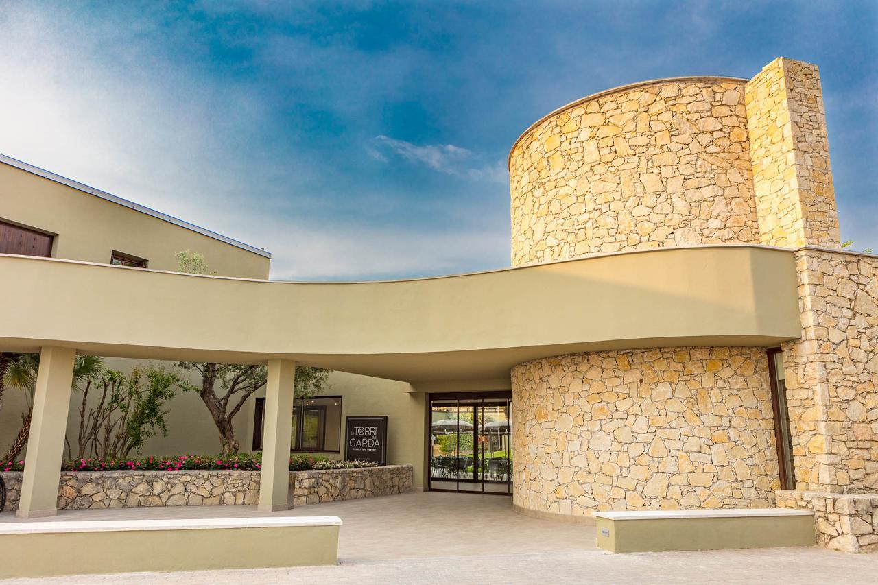 Le Torri Del Garda Familyspa Resort 토리델베나코 외부 사진