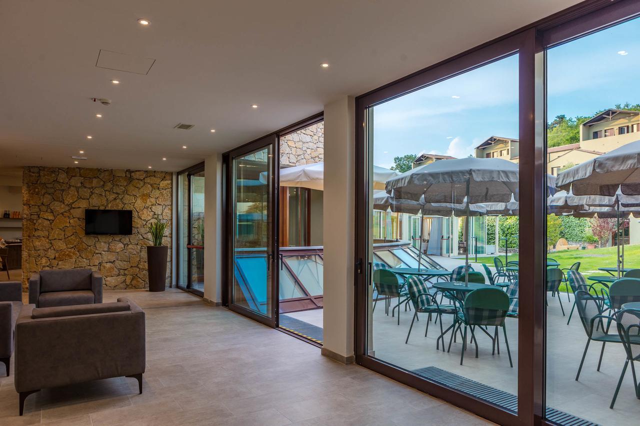 Le Torri Del Garda Familyspa Resort 토리델베나코 외부 사진