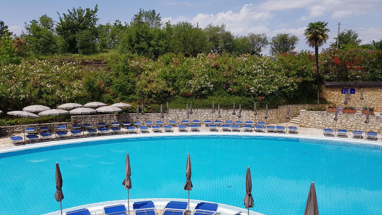 Le Torri Del Garda Familyspa Resort 토리델베나코 외부 사진