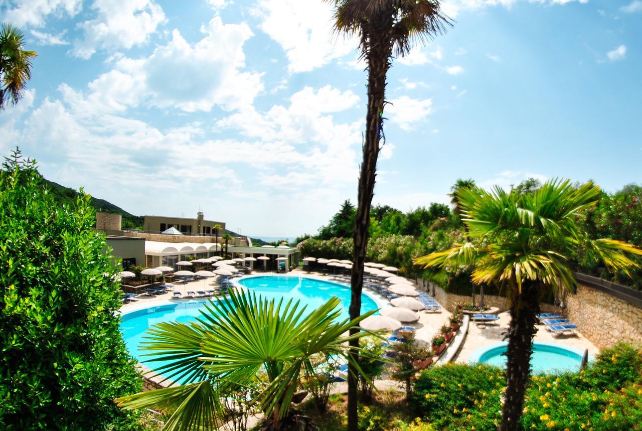 Le Torri Del Garda Familyspa Resort 토리델베나코 외부 사진